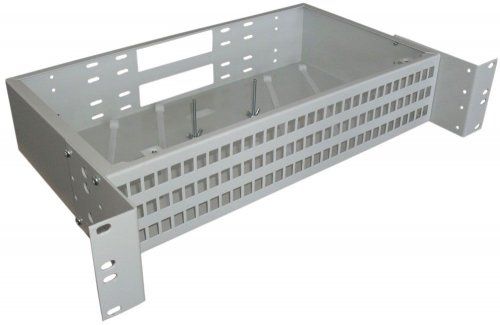 Кросс оптический стоечный КС-96-SC/LC-d-2U (сплошная панель, Стандарт)